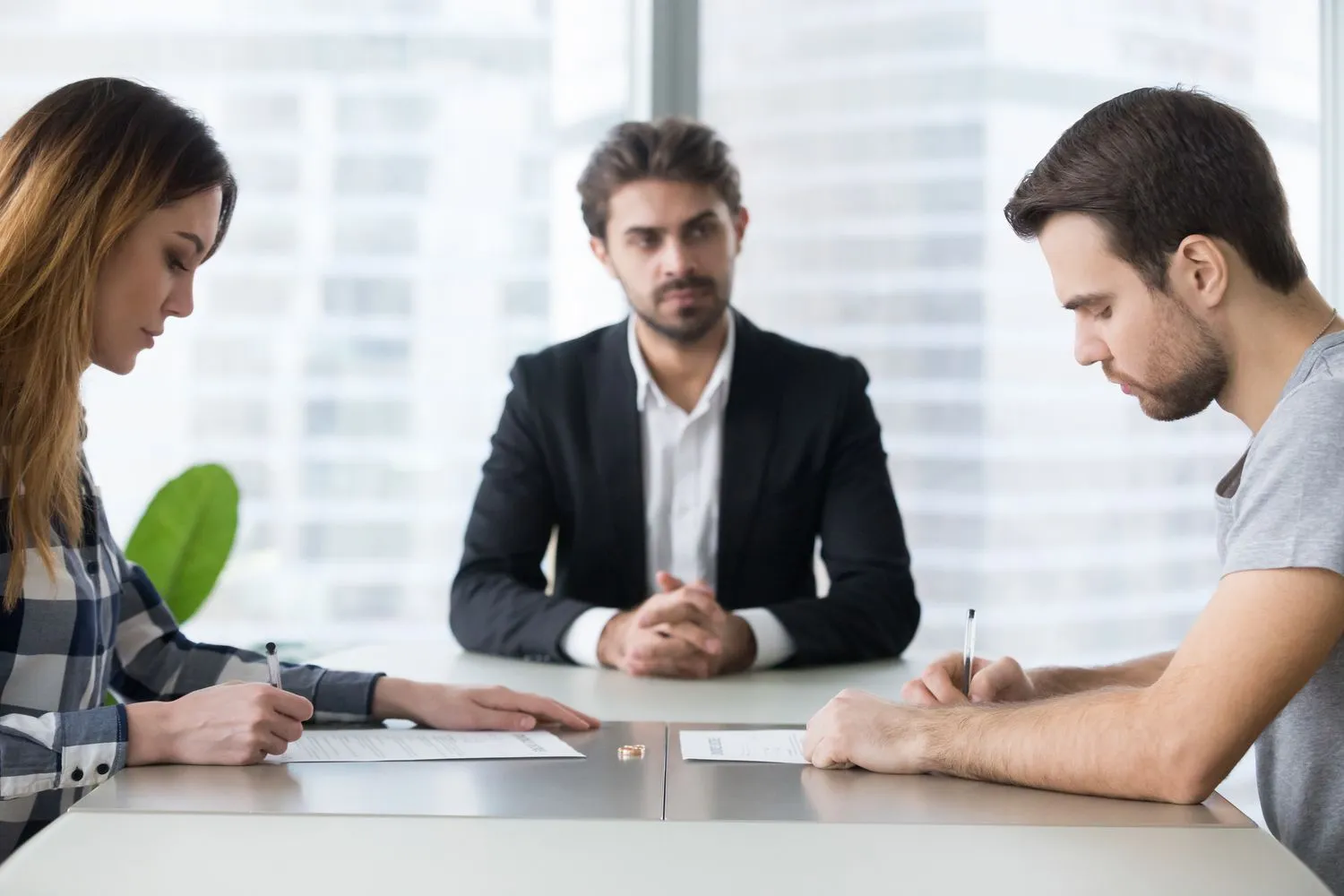 How EH Mediation Guides Couples Toward Fair and Balanced Outcomes Dorchester